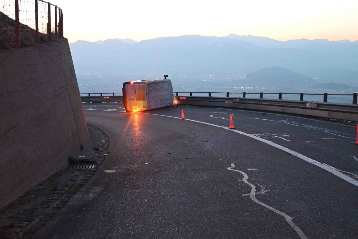 Altstätten Selbstunfall Stossstrasse